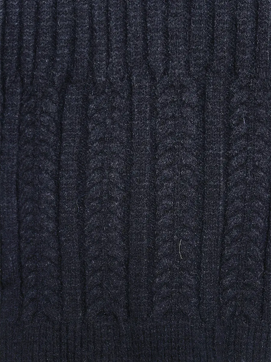 Темно-синий шарф в рубчик